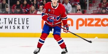 Демидов занял 3-е место в списке претендентов на приз лучшему новичку по версии сайта НХЛ