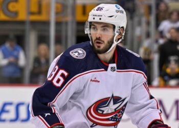 Дубль Марченко принёс «Коламбусу» победу над «Рейнджерс» в овертайме, у Гаврикова гол