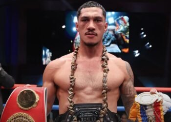 Боксёрская лига Даны Уайта провела первый титульник. Что мы увидели?