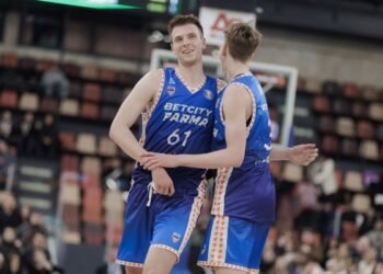 Его хотел переманить топ-клуб, но он остался в родной команде. Фирсов — будущее «Пармы»