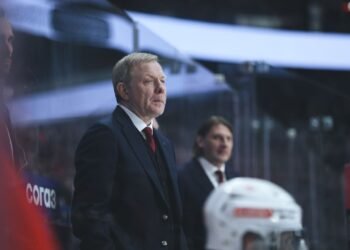 Главный тренер «Спартака» Жамнов: тяжело обыграть «Локомотив», играя так, как сегодня