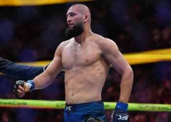 Чимаев возвращается! Дебютная защита — против экс-чемпиона, который ненавидит Хамзата