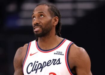 Леонард не дождался обещанных денег. Что ещё известно о резонансном скандале НБА?