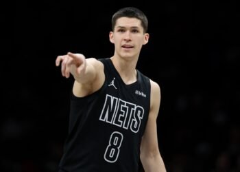 От яркого дебюта до личного рекорда. Собрали лучшие матчи Дёмина в первом сезоне НБА