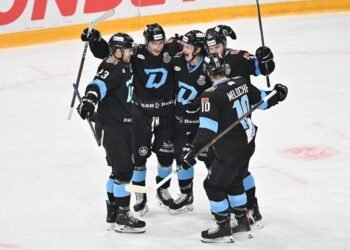 Минское «Динамо» обеспечило себе старт плей-офф на домашнем льду