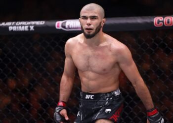 «Мокаев покинул чат». Мухаммад хотел выступить в России, но был «отменён»