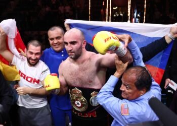 Гассиев взял пояс и пропал. Когда придёт время двигаться дальше?