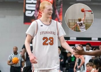 Финский Чемберлен. 18-летний игрок набрал 103 очка за матч, заставив страну поднять архивы