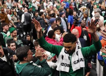 Он вернулся — Джейсон Тейтум! И это было по-настоящему трогательно