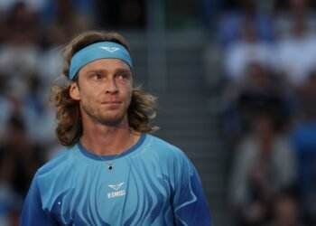 «Погода пока не позволяет тренироваться». Рублёв — о подготовке к «Мастерсу» в Майами