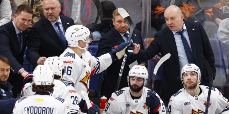 Практически весь основной состав «Металлурга» не поехал на заключительный выезд регулярки