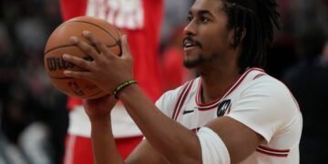 «Они врут». Пятый номер драфта теперь изгой. Его выгнали из НБА — он пошёл против правил