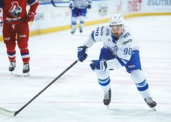 Сикьюра: понятия не имел, сколько ещё времени. Приехал на скамейку и посмеялся от души