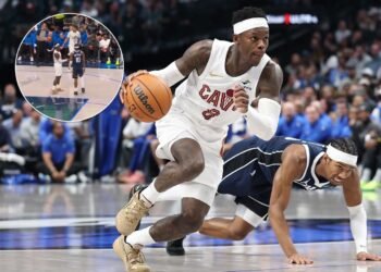 Неловко вышло. Во время матча НБА судьи допустили обидную оплошность?