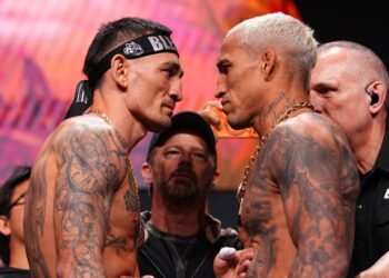 UFC 326: бой легенд за пояс BMF. Сможет ли Оливейра взять реванш у Холлоуэя? LIVE