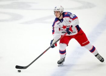 Защитник ЦСКА Холлоуэлл: мы все понимаем, что сейчас самое важное время в году