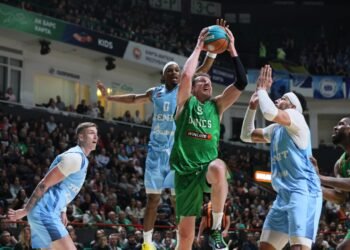 Серия УНИКСа — всё. «Зенит» был великолепен и сломил лучшую оборону за четверть