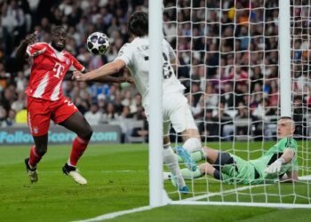 "Реал" с Луниным проиграл "Баварии", "Спортинг" уступил "Арсеналу" в первых матчах 1/4 финала ЛЧ