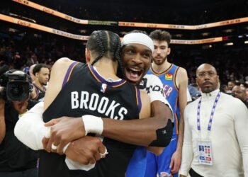 Чемпионы НБА катком прошли первый раунд. Результат серии говорит сам за себя — 4-0