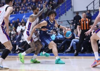 «Зениту» так и не покорился ЦСКА. Клубы зажгли перед стартом плей-офф