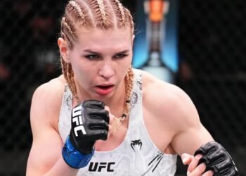 Железнякова не справилась с канадкой. У россиянки второе поражение в UFC