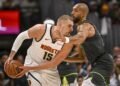 «Денвер» — на высоте. Йокич и Мюррэй ударно начали плей-офф НБА, сломив «Миннесоту»