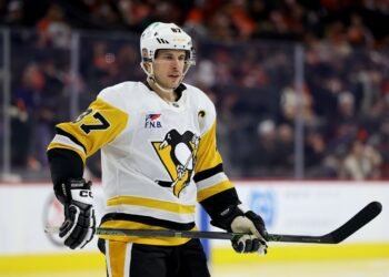 Фанаты «Филадельфии» высмеяли Кросби, сделав билборд с фото симуляции канадца