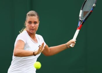 Хромачёва и Доулхайд обыграли Аранго и Удварди в 1/4 финала турнира в Боготе