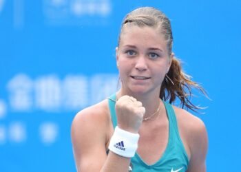 Хромачёва в паре выиграла турнир в Боготе, победив российско-украинский дуэт в финале