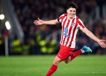 Альварес и Бастони готовы перейти в «Барселону»