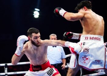 «Двое судей из Англии, а из России — никого». Муртазалиев вышел на связь после поражения