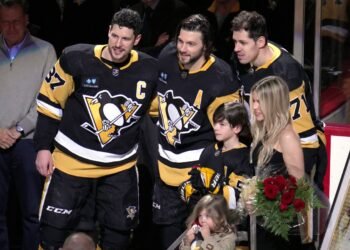 Крис Летанг повторил редчайшее достижение в истории «Питтсбурга» 25-летней давности