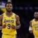 Шанс на миллион: как травмы лидеров «Лейкерс» открыли дверь для Бронни в плей-офф