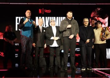 Фьюри vs Махмудов: возвращение Цыганского короля. На пути — огромный россиянин. LIVE