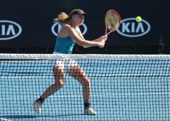 Тихонова и Страхова и обыграли колумбийский дуэт в первом круге турнира в Боготе