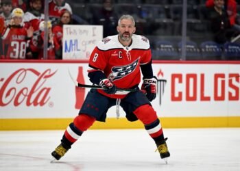 Тренер «Вашингтона» высказался о промахе Овечкина в пустые ворота в матче с «Коламбусом»