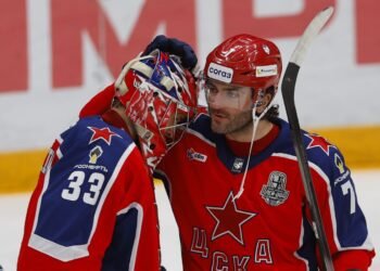 Защитник ЦСКА — о 0-2 в серии с «Авангардом»: нам ещё точно есть, что показать