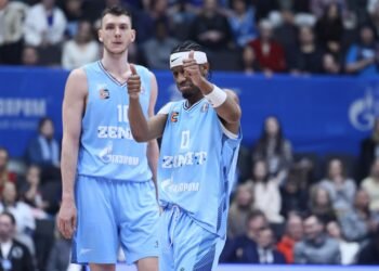 «Зенит» сделал работу над ошибками. «Уралмаш» был не похож на себя