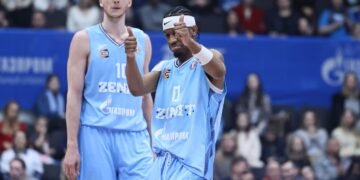 «Зенит» сделал работу над ошибками. «Уралмаш» был не похож на себя