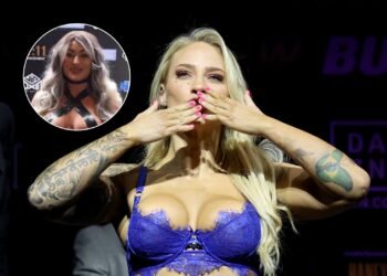 Разделась на взвешивании, но проиграла. Звёздная Бриджес разобрала экс-танцовщицу