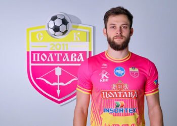 Форвард «Полтавы» порвал «кресты» в матче против «Динамо»