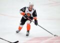 «Амур» объявил о продлении контракта с защитником Рыковым