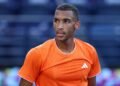 Феликс Оже-Альяссим пробился во второй круг турнира ATP-500 в Гамбурге
