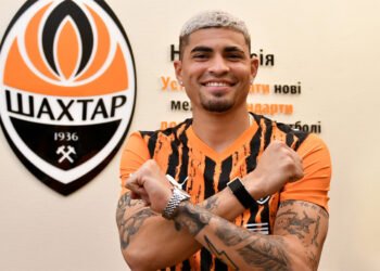 «Шахтер» объявил о трансфере Мендосы