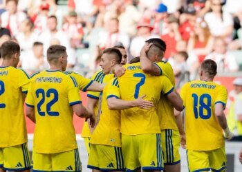 Триумфальный дебют Мальдеры: сборная Украины по футболу обыграла Польшу со счетом 2:0