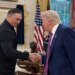 Александр Усик встретился с Трампом в Овальном кабинете Белого дома