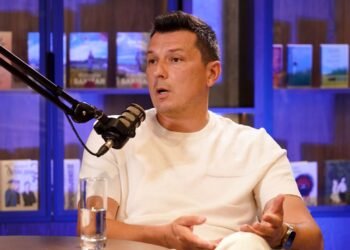 Рустам Худжамов: «После перехода в «Шахтёр» я начал относиться к людям, как к мусору, на полгода стал просто мерзавцем»