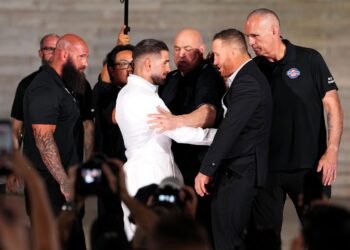 UFC в Белом доме: Гейджи горит желанием лишить Топурию «нолика». LIVE