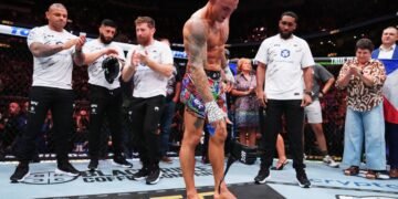 Уход из спорта стал кошмаром для Порье. Дастин пошёл по стопам Александра Емельяненко?