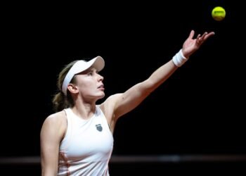Екатерина Александрова проиграла на старте турнира WTA-250 в Хертогенбосхе
